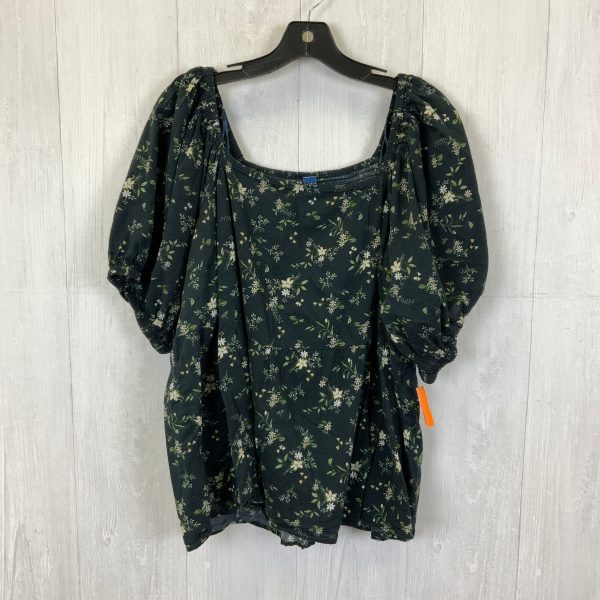 Top Short Sleeve By Old Navy In Green, Size: 3x Sale