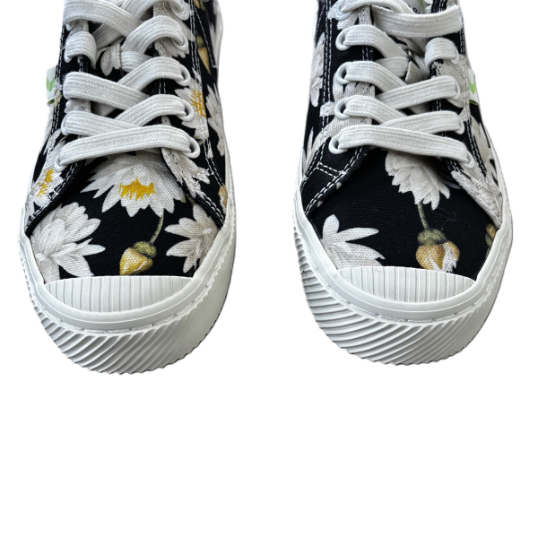 Shoes Sneakers By Cariuma In Floral Print, Size: 7 Online now - Image 3